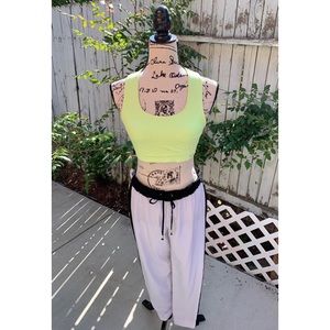 Athleisure pants / workout pants / sweat pants